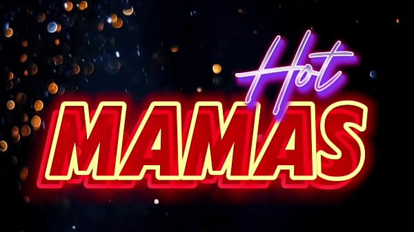 MILF gostosa trepando com 2 caras na frente do marido voyeur