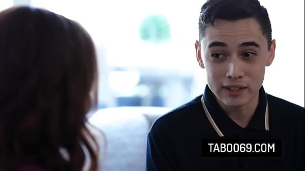 Chubby milf stepmom Natasha Nice lose her anal virginity with her stepson