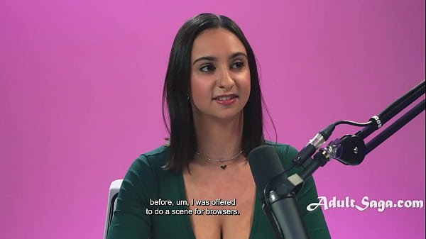 Most Gorgeous Natural Tits On A Petite Frame – Hailey Rose