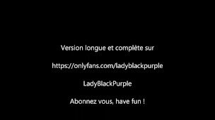 VOST engl – Animalisation 5 dans le jardin pour cette femelle inférieure nue.