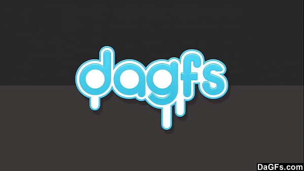 La hermana Lana Rhoades cede a sus pecaminosas tentaciones