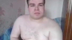 Артем сам себе дрочит ногами лижет ноги self suck autofellatio self footjob